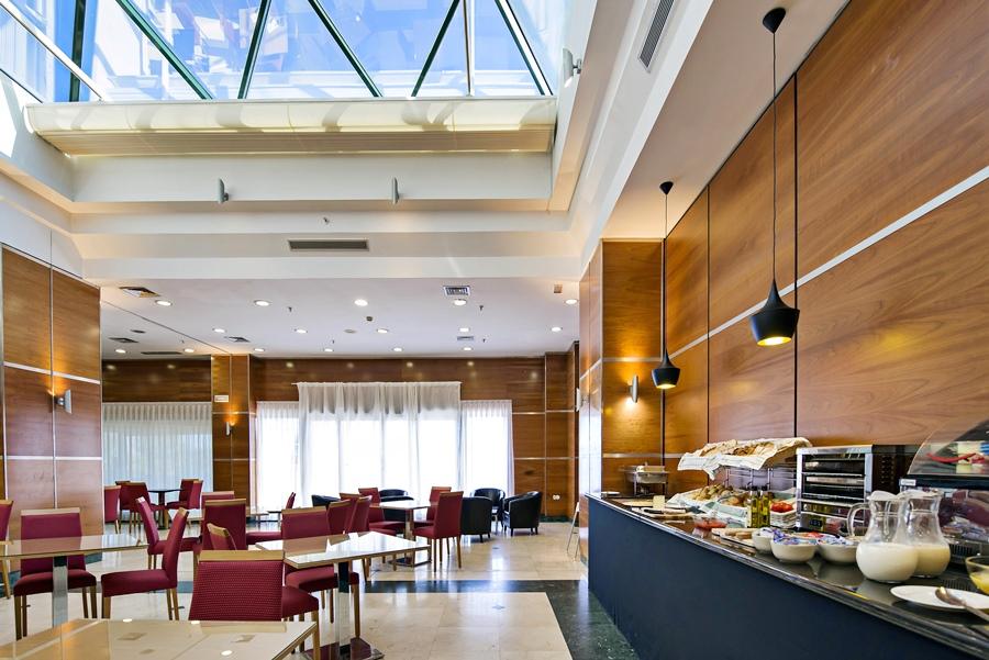B&B Hotel Madrid Aeropuerto T4 San Sebastián de los Reyes Εξωτερικό φωτογραφία