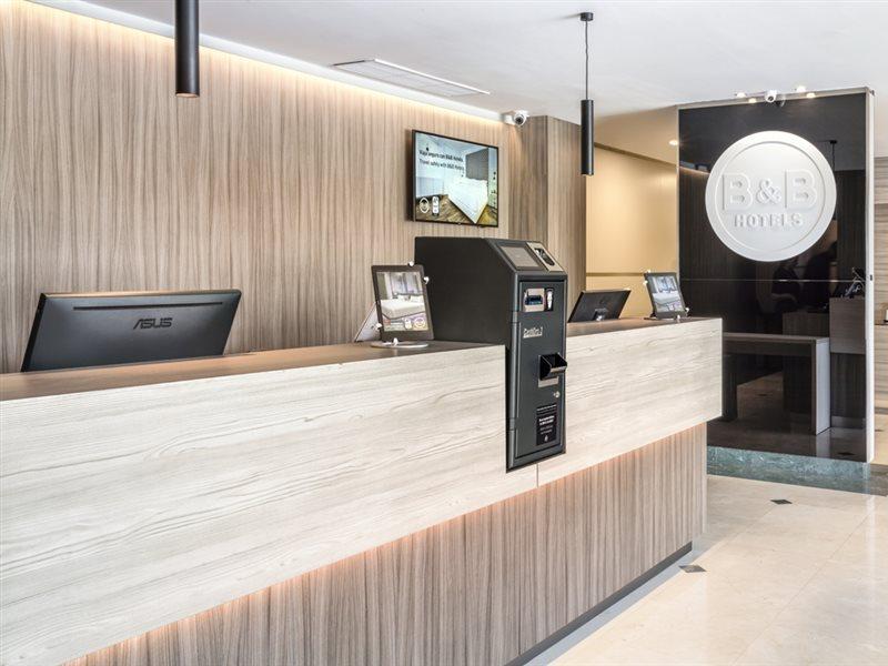 B&B Hotel Madrid Aeropuerto T4 San Sebastián de los Reyes Εξωτερικό φωτογραφία